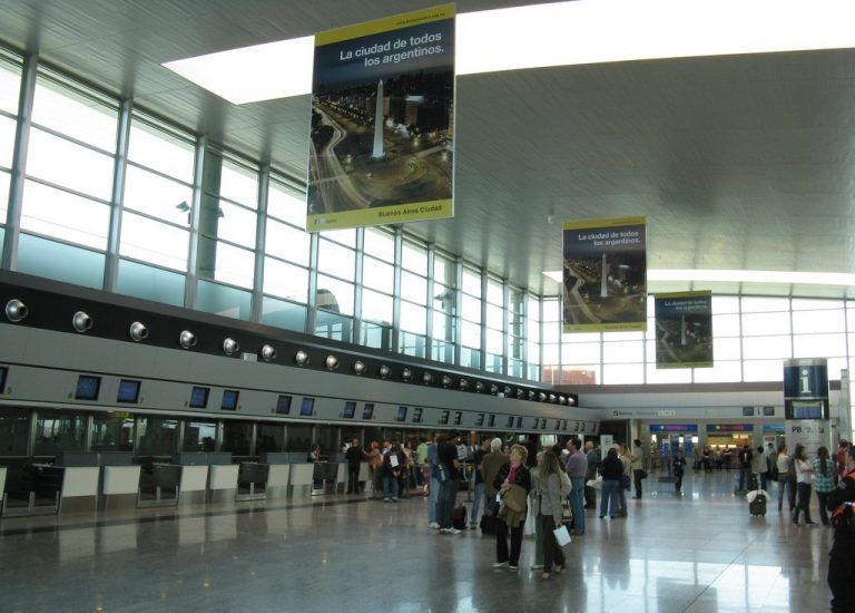 Para viajes de menos de 1000KM ¿qué medio de transporte conviene utilizar en Argentina?