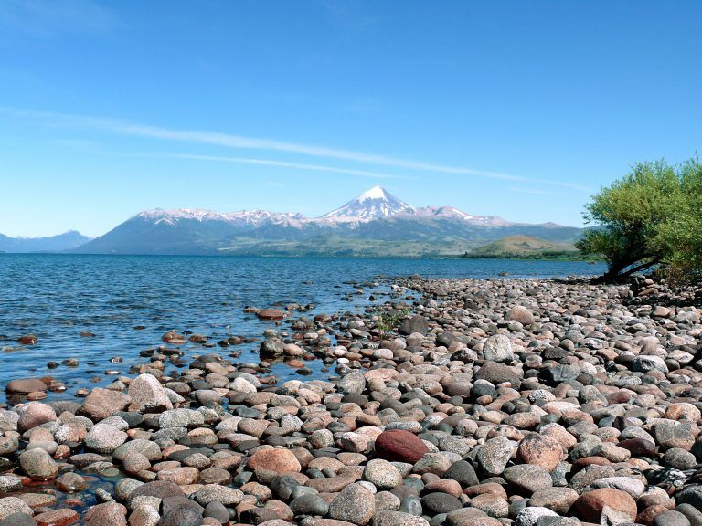 lago-huechulafquen