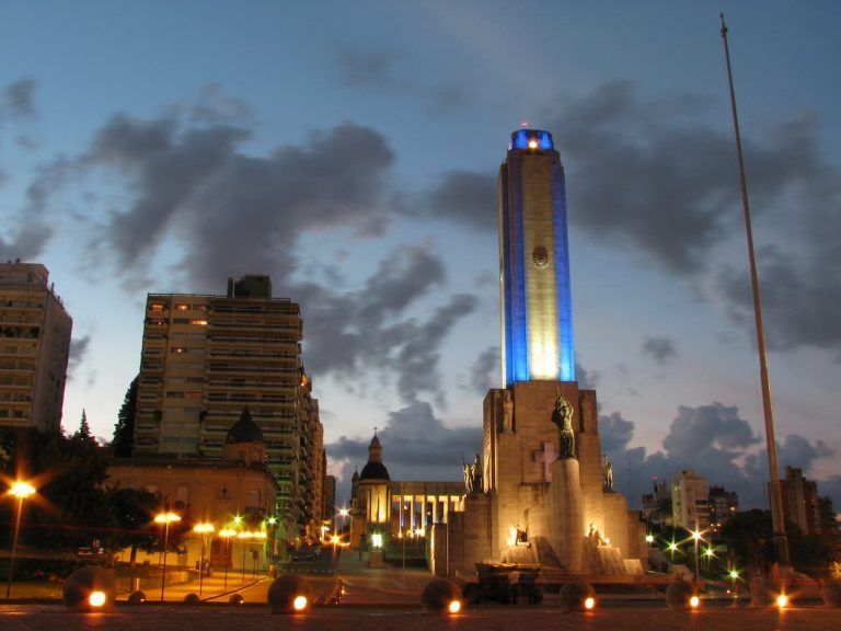 Monumento a la bandera
