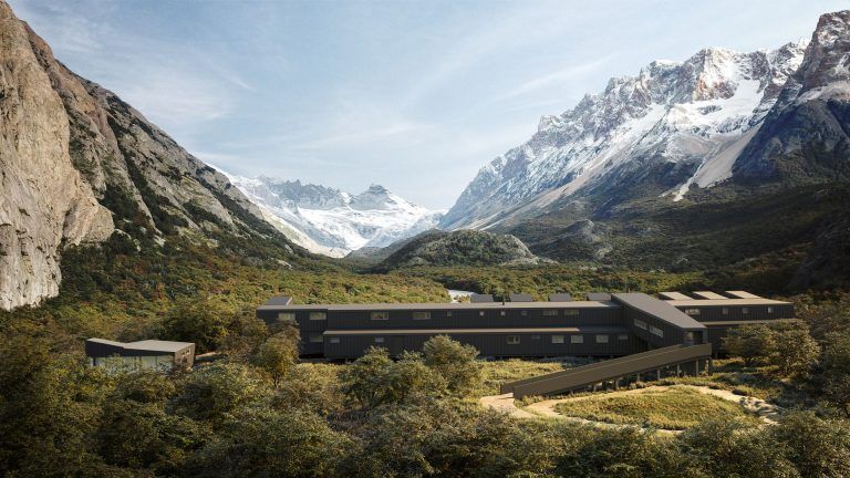 El Chaltén. Nuevo Lodge explora, con avistaje de Huemules en la inauguración.