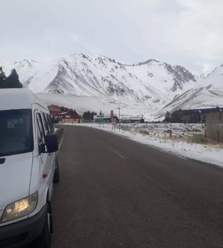 Transfer en Mendoza 2025: Transfer y Servicios La forma más cómoda, segura y completa de recorrer la provincia.